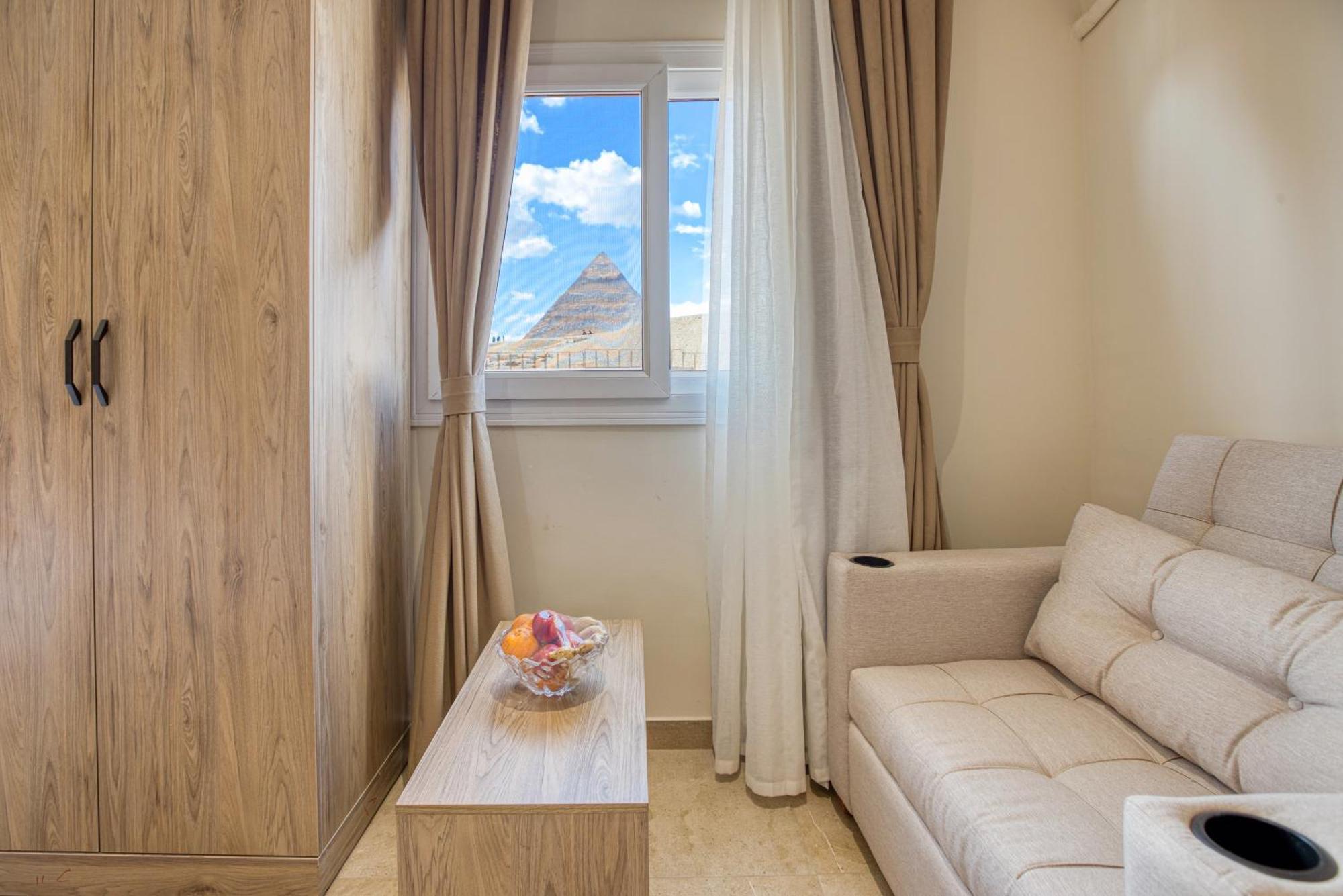 Soul Pyramids View Otel Kafret el-Gabal Dış mekan fotoğraf